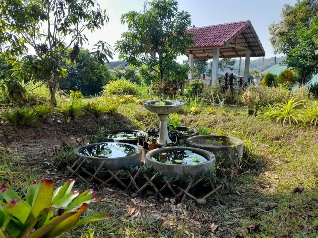 Betong House In The Garden Villa Екстериор снимка
